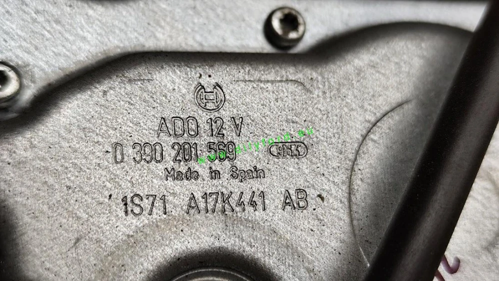 motorek zadní stěrač Mondeo MkIII 5D