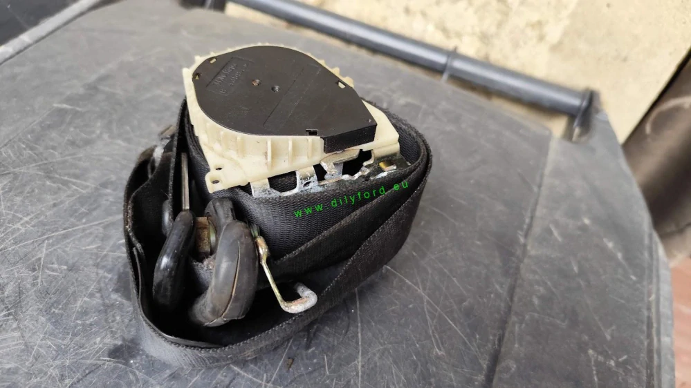 pás řidiče Mondeo III