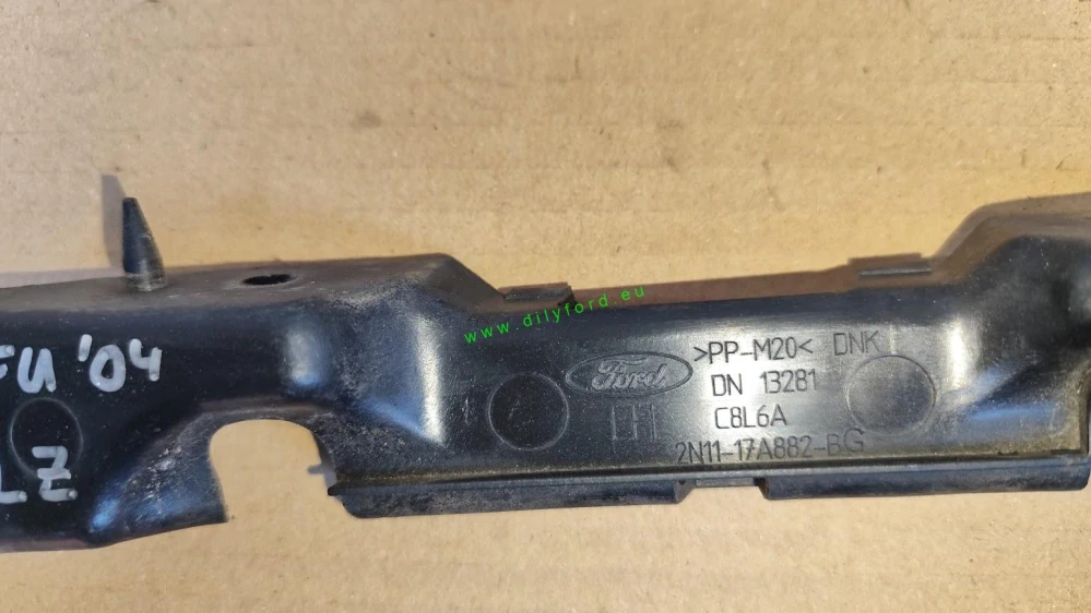 držák Z nárazníku Fusion 2002-2012