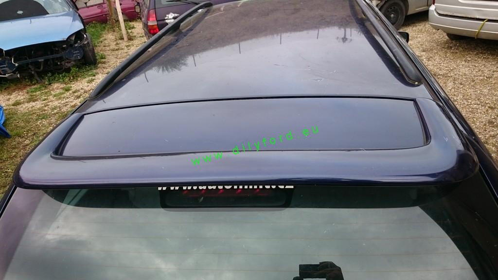 křídlo Mondeo I + II  kombi