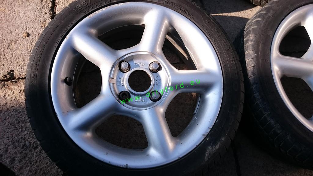 15" Alu 4x108 bez pneu