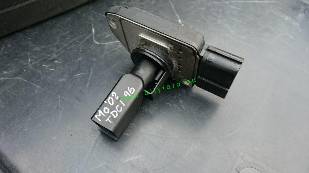 váha vzduchu XS7F12B579AA