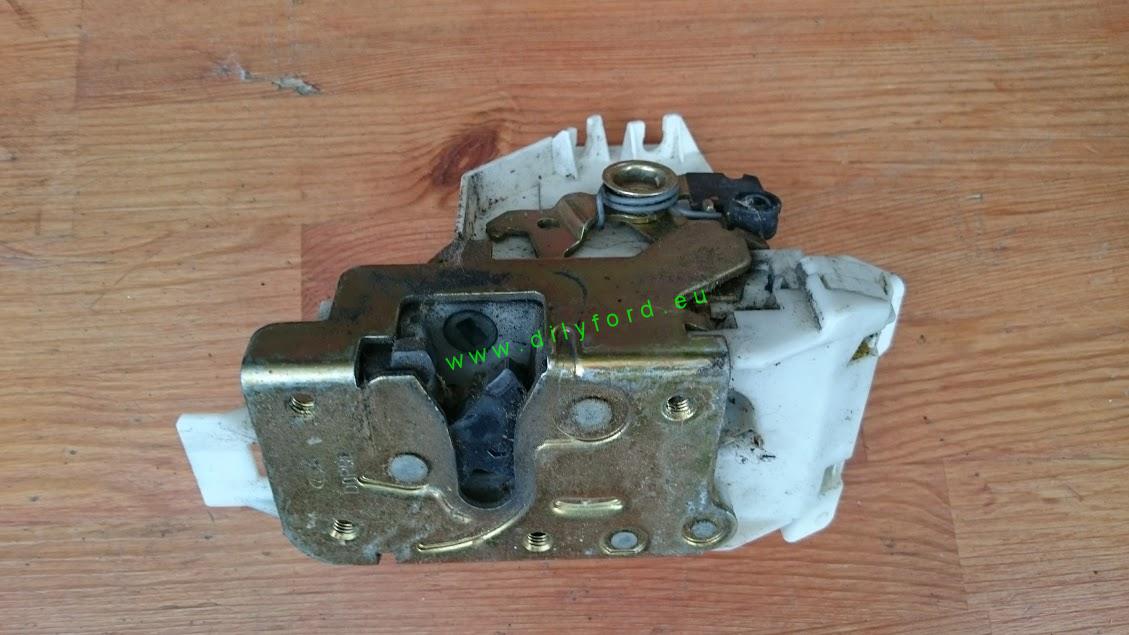 centrál LZ Mondeo MkIII 00-03