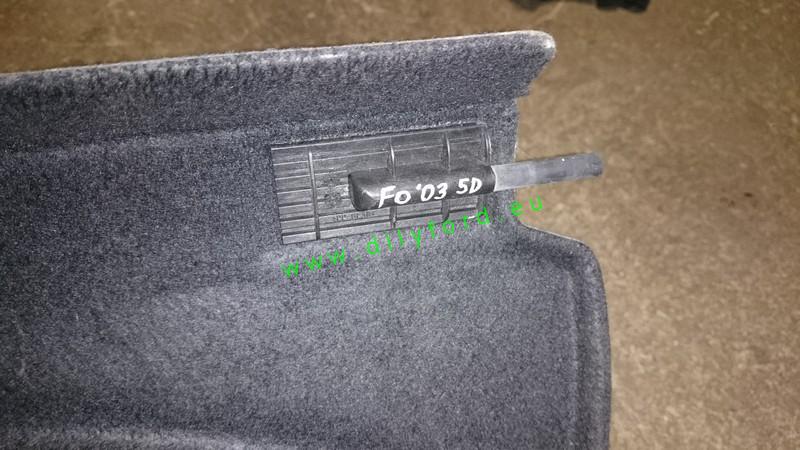 plato kufru Focus Mk I 