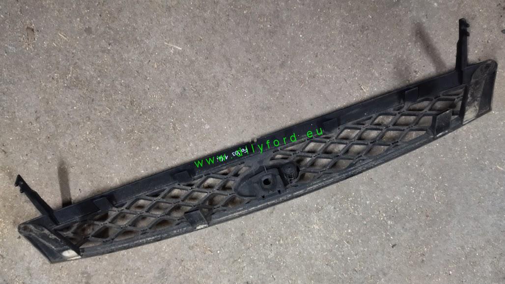 maska Focus I 2002-2004