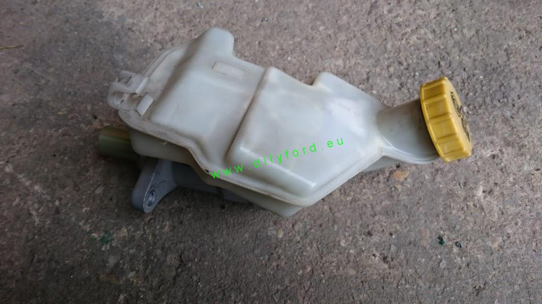 Hlavní brzdový válec Fiesta V