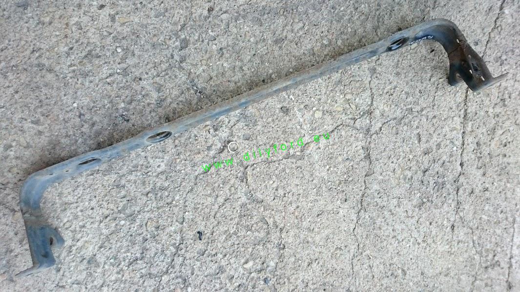 držák chladiče Focus I 98-01