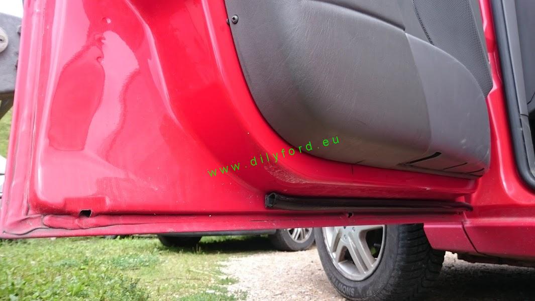 LP dveře Focus I červené