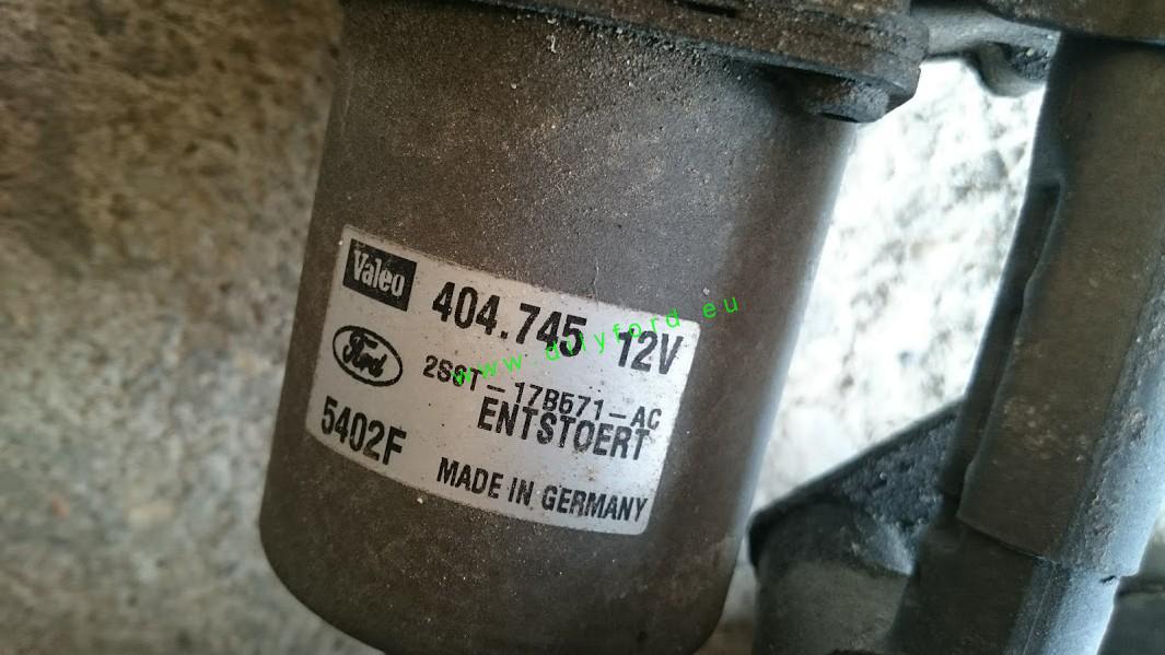 motorek př. stěračů Fiesta V