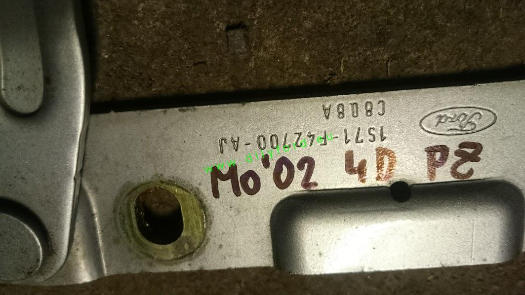 panty kufru Mondeo III sedan