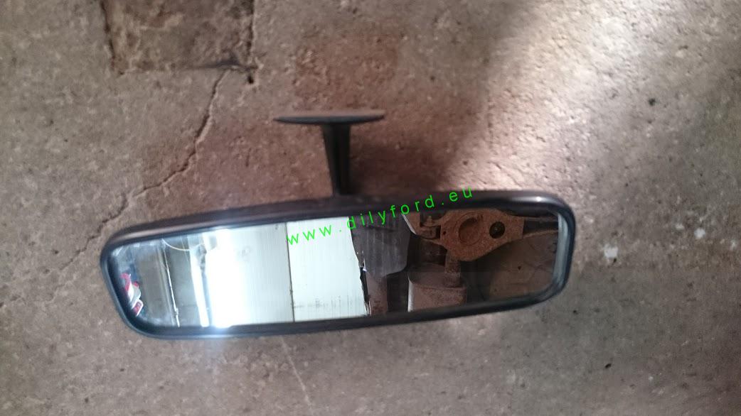 zpětné zrcátko vnitřní