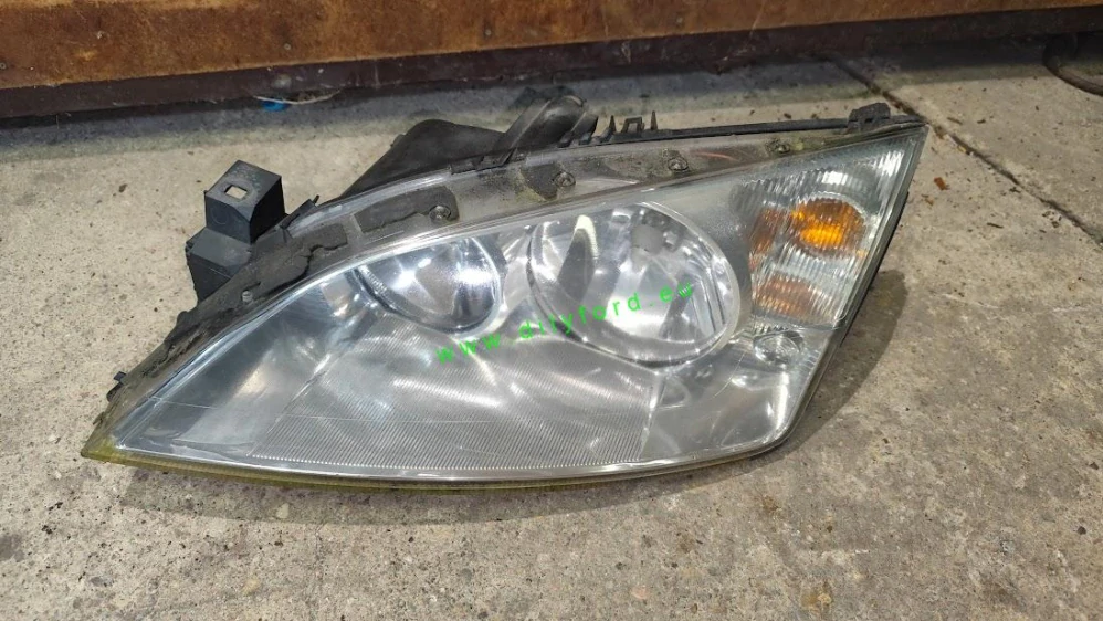 LP světlo Mondeo Mk3 (01-07)