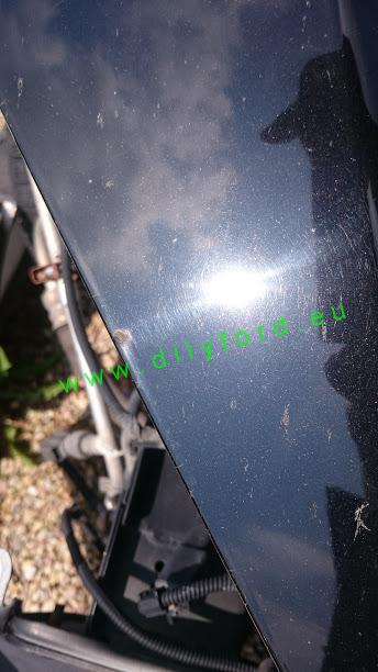 kapota Focus I černá met.