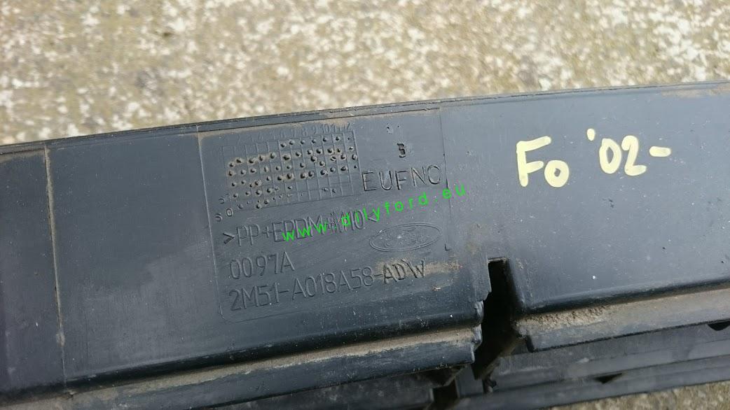 mřížka nárazníku Focus I 2002-2004