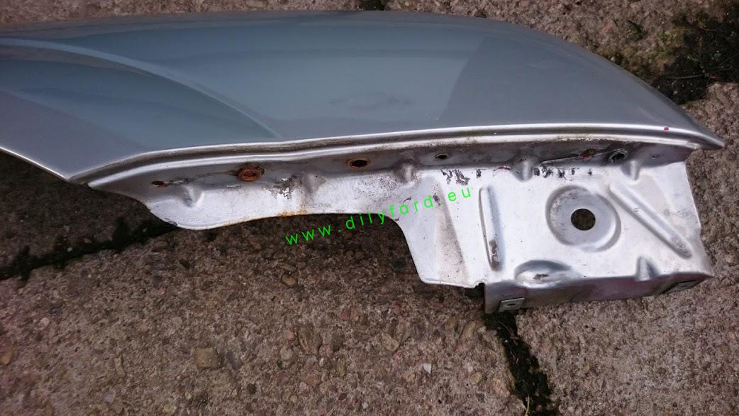 blatník pravý přední Mondeo III 