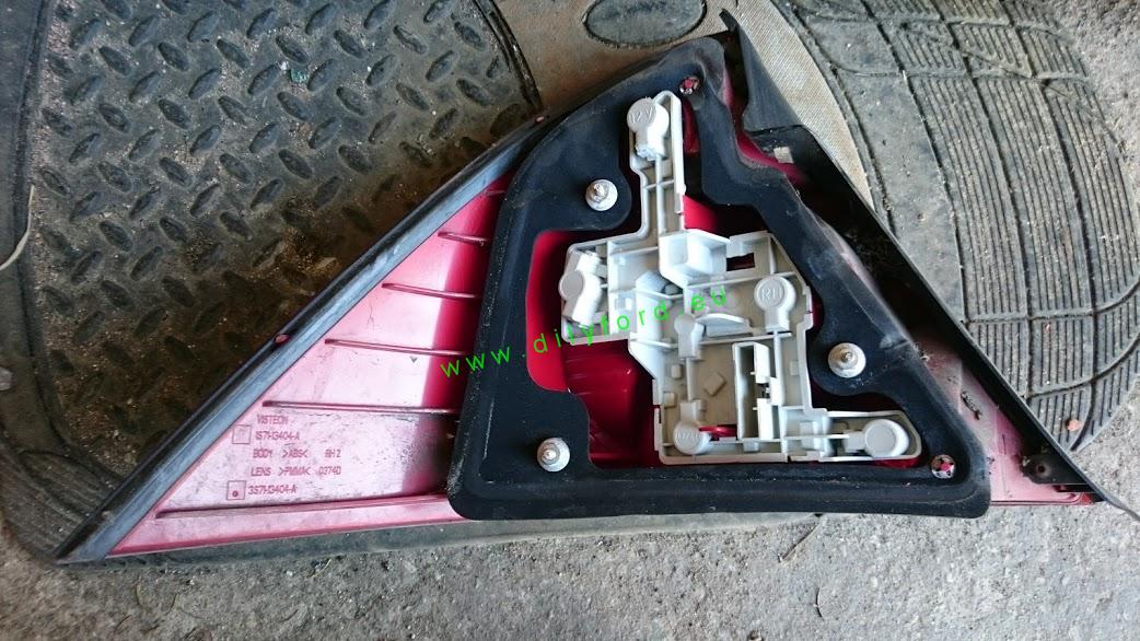 světlo PZ Mondeo MkIII 4/5D 7/03-