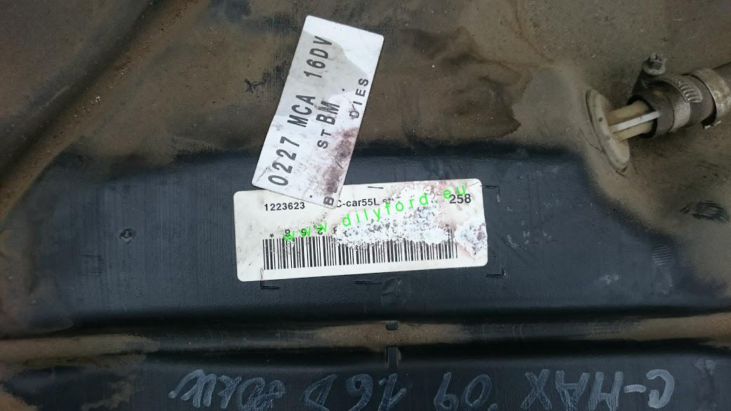 nádrž paliva C-Max 2009 1.6 TDCI