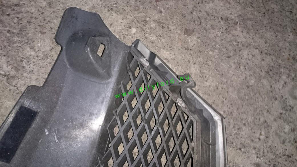 maska Mondeo III 01-03