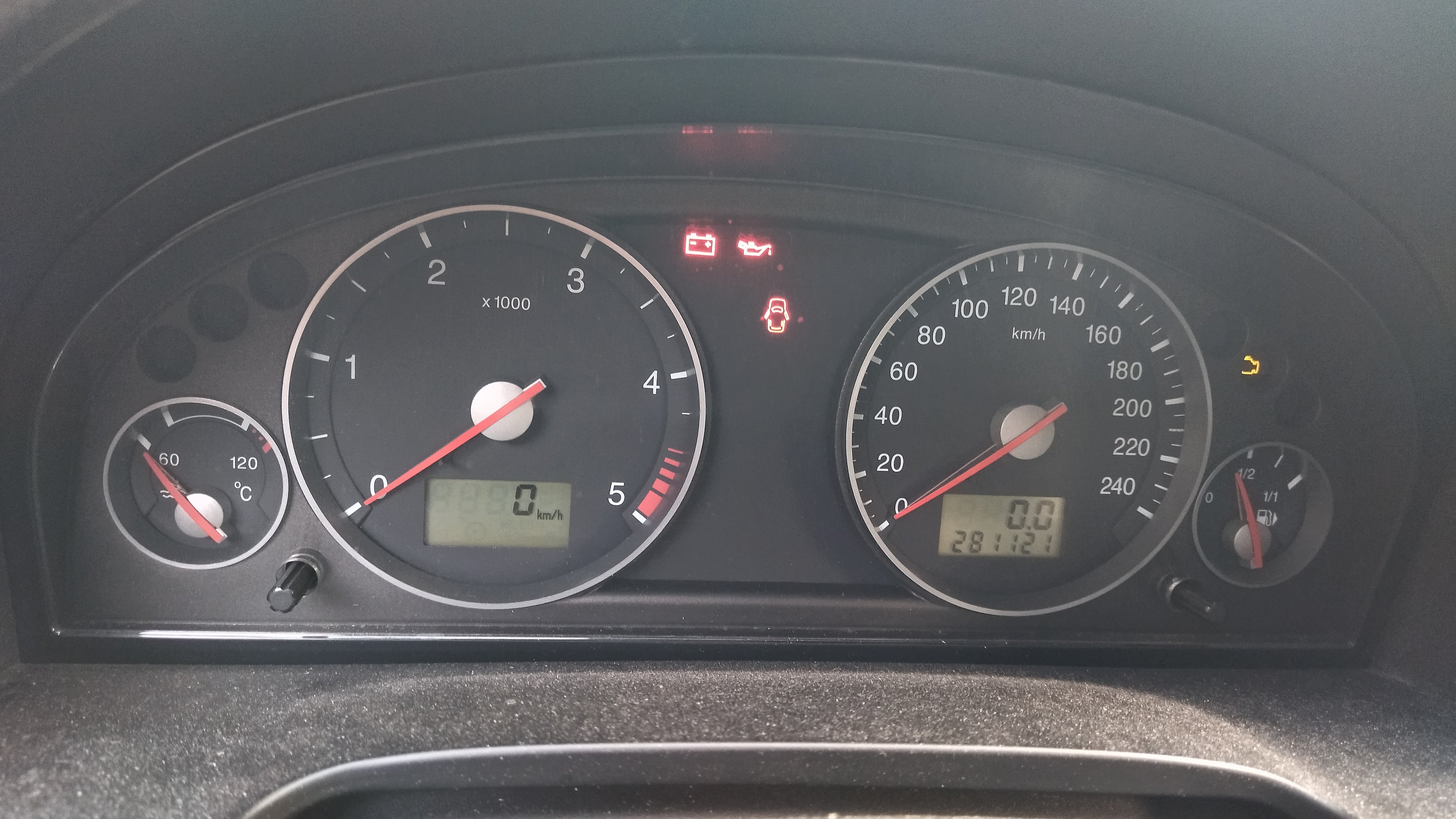 přístrojovka Mondeo III TDCI s PP 2005
