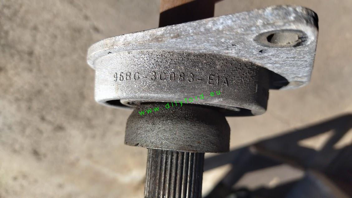 prodloužení P poloosy Mondeo 2.5 V6