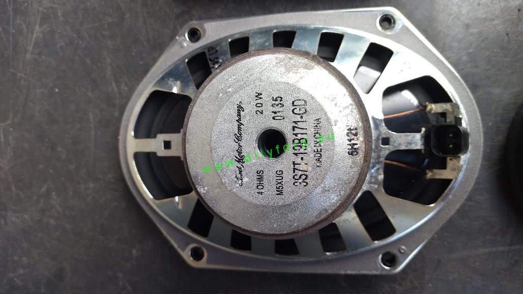 reproduktor dveří Mondeo III premium