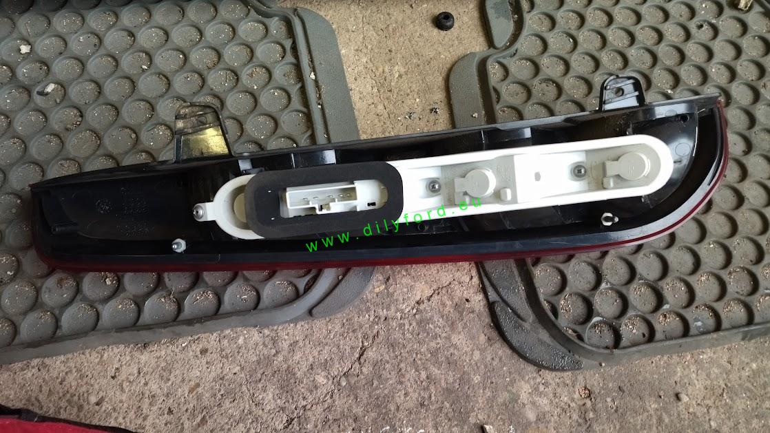 světlo PZ Focus II kombi 08-11