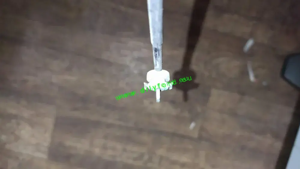 LP klika otevírání dveří Mondeo MkII 