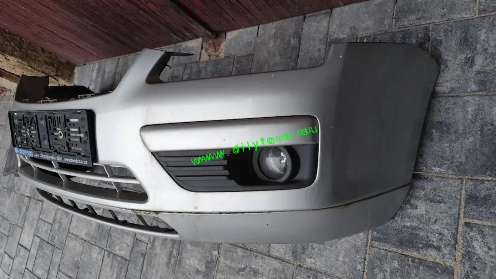 nárazník přední Focus II 04-07 + mlhovky
