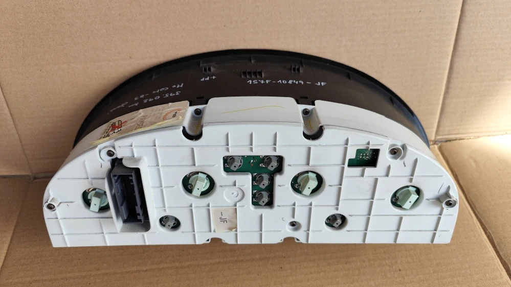 přístrojovka Mondeo III TDCI -03 s PP