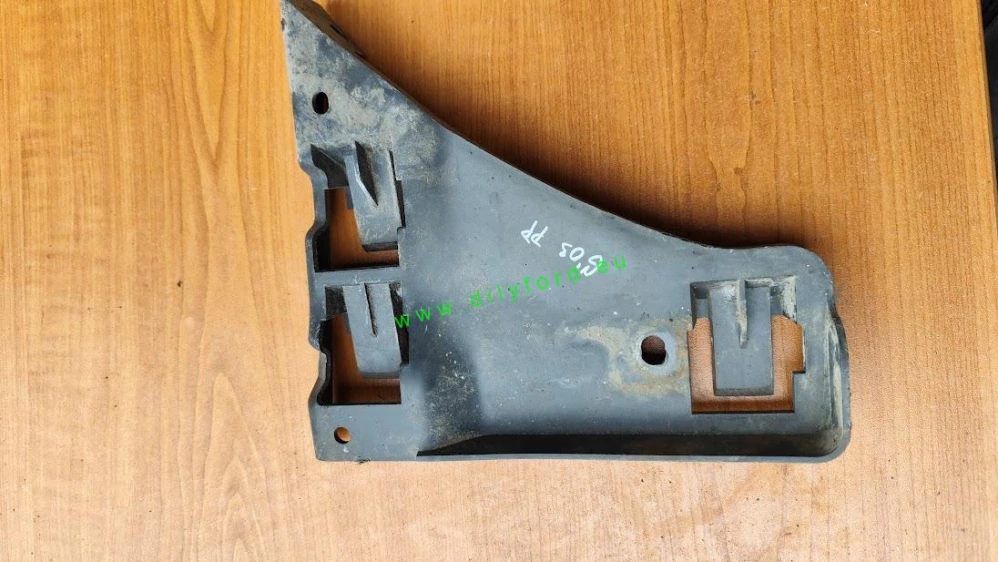 držák nárazníku PP Galaxy 01-