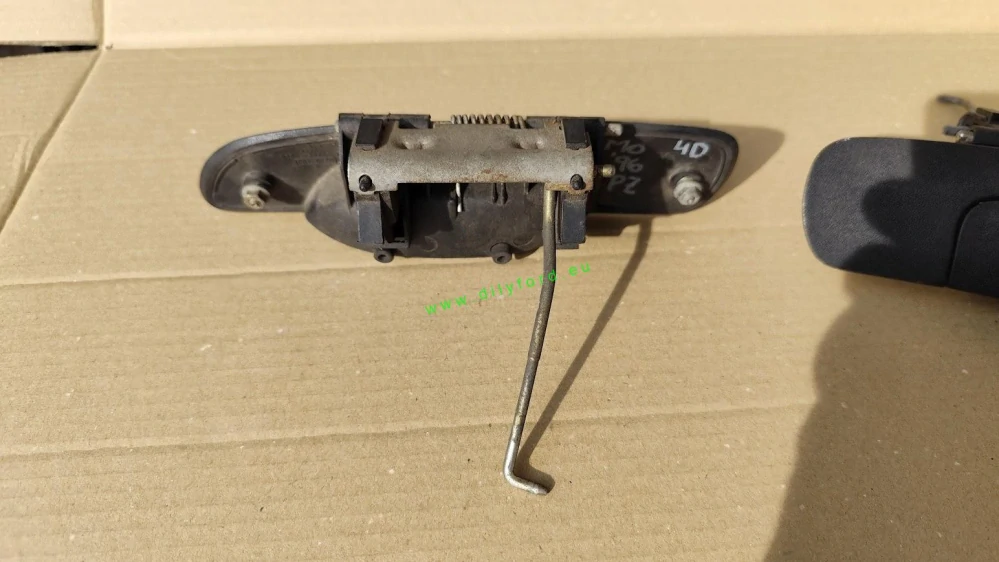 PZ klika otevírání dveří Mondeo MkII 