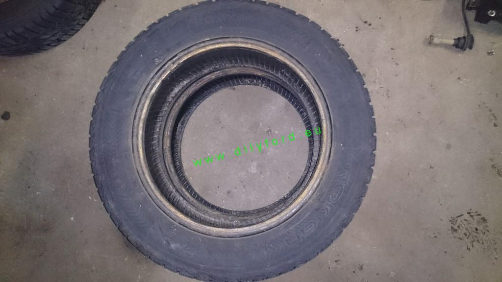 195/60 R15 Nokian W+