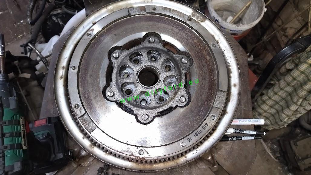 spojková sada Mondeo 2.0TDDI 2001