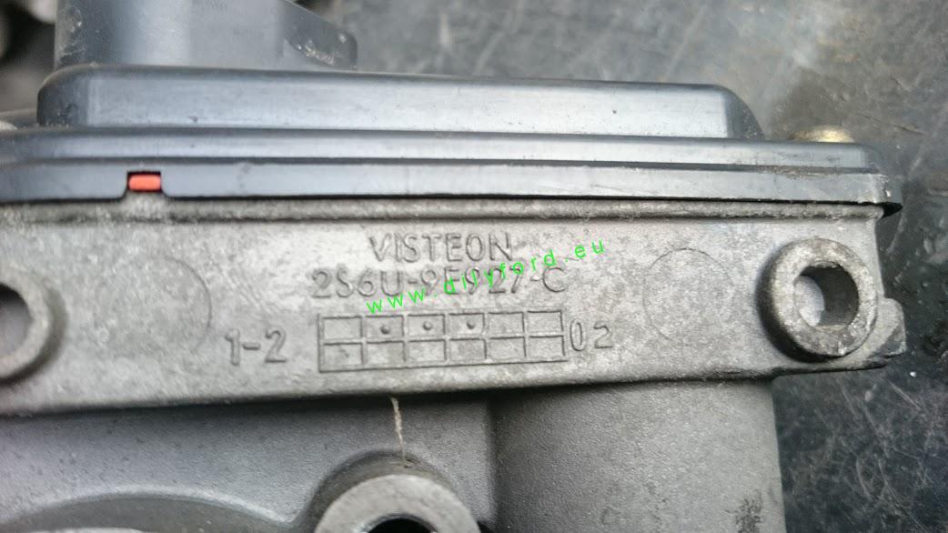 škrtící klapka 2S6U-9E927-C