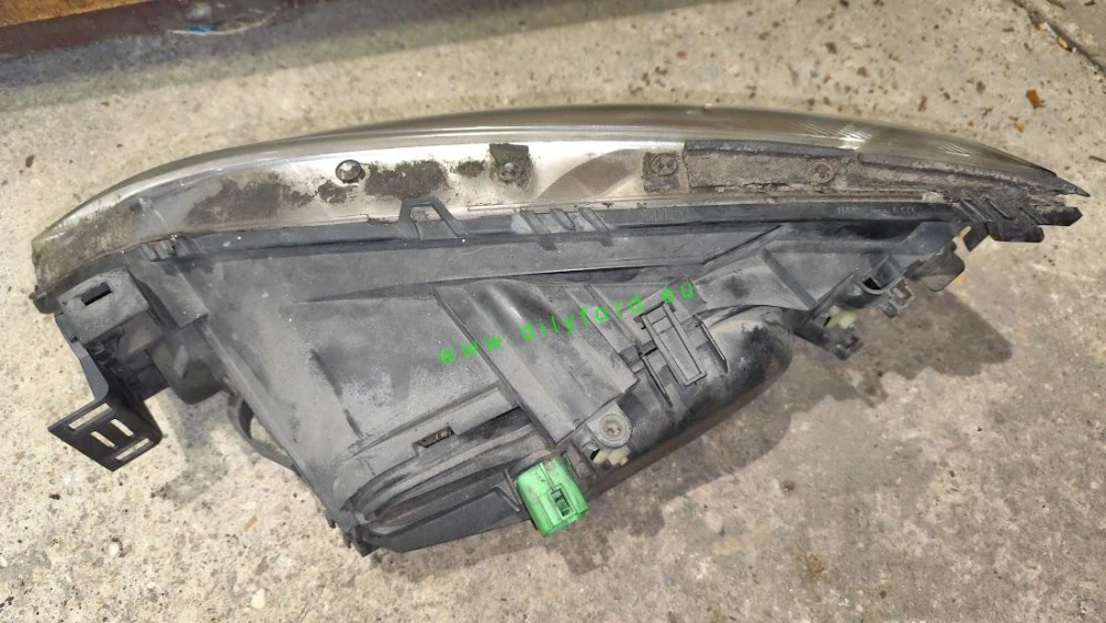 PP světlo Mondeo Mk3 (01-07)