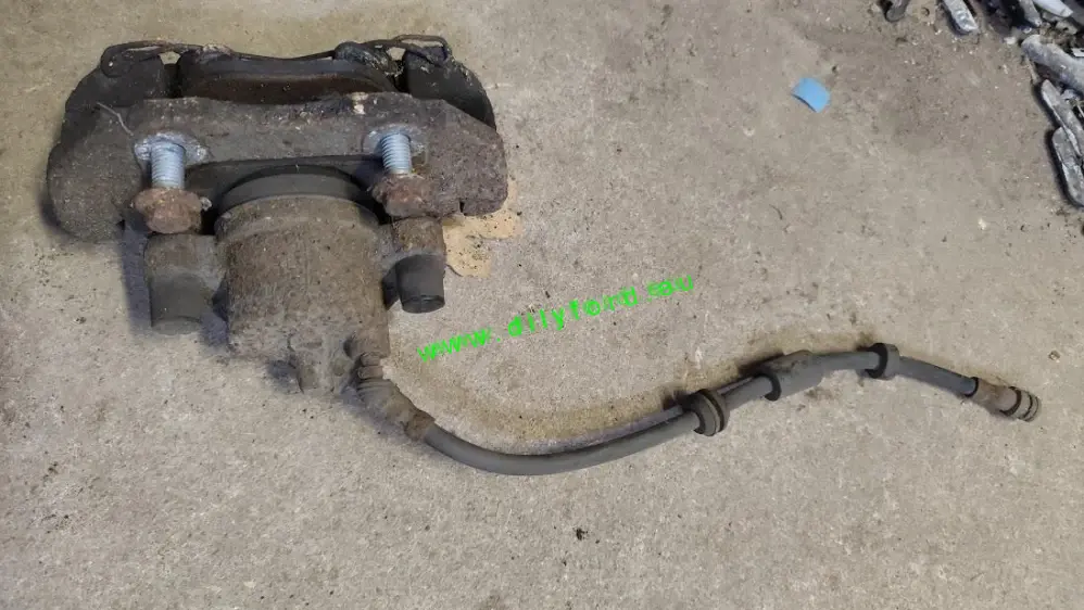 brzdový třmen L přední Focus / C-Max 07-10