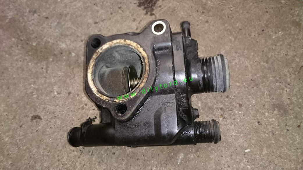 pouzdro termostatu Focus MkI 1.8i