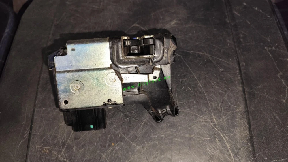 centrál LP Fusion 2004