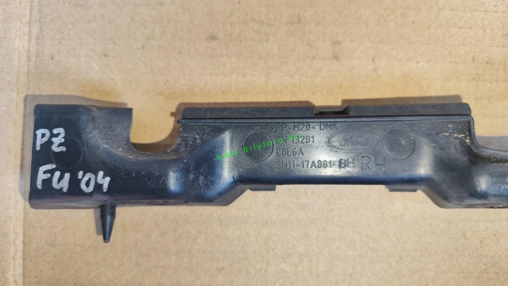 držák Z nárazníku Fusion 2002-2012