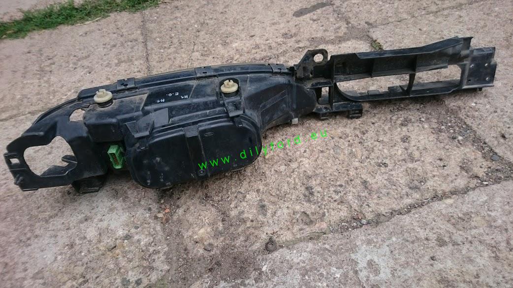 L přední světlo Mondeo I 93-95