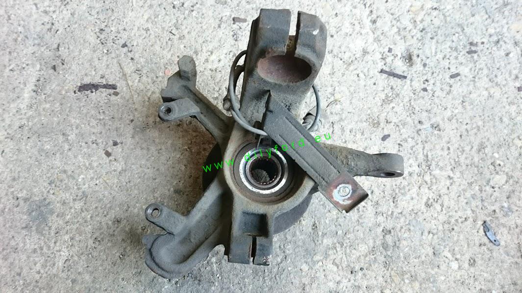 PP těhlice Focus I +ABS