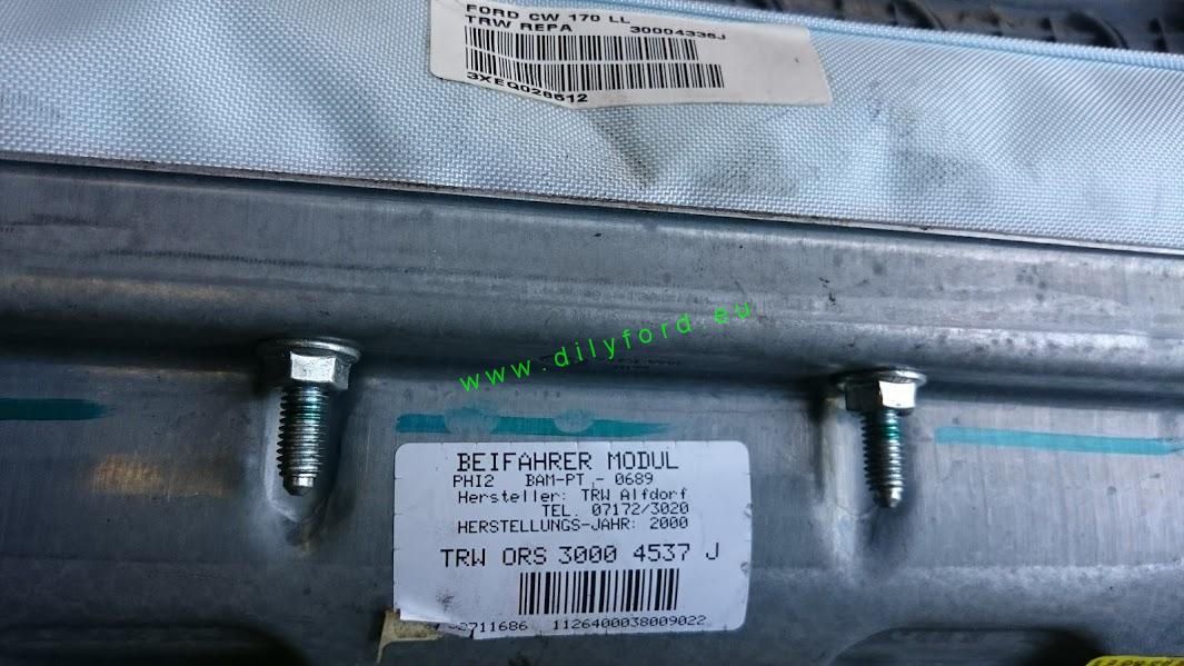 airbag spolujezdce Focus I 
