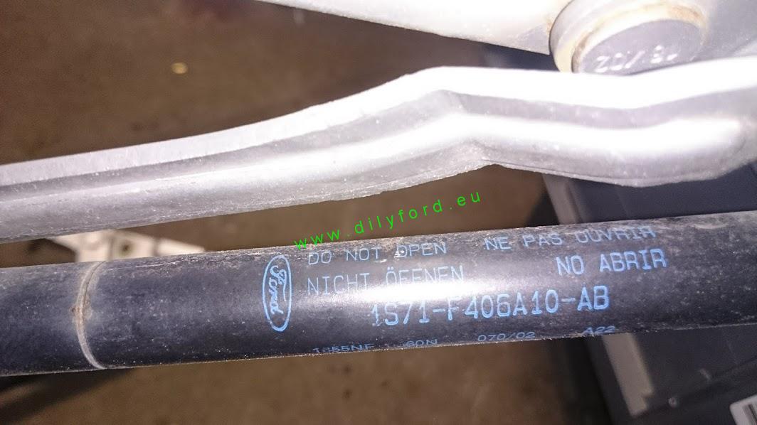 panty kufru Mondeo III sedan