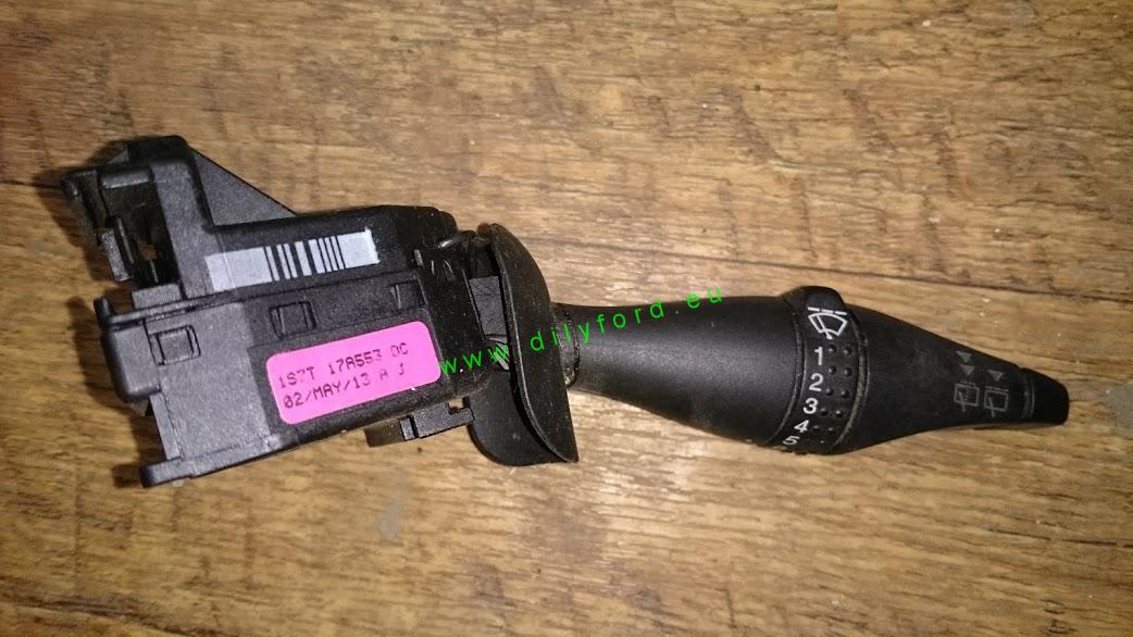 P páčka stěrače 5D 6R