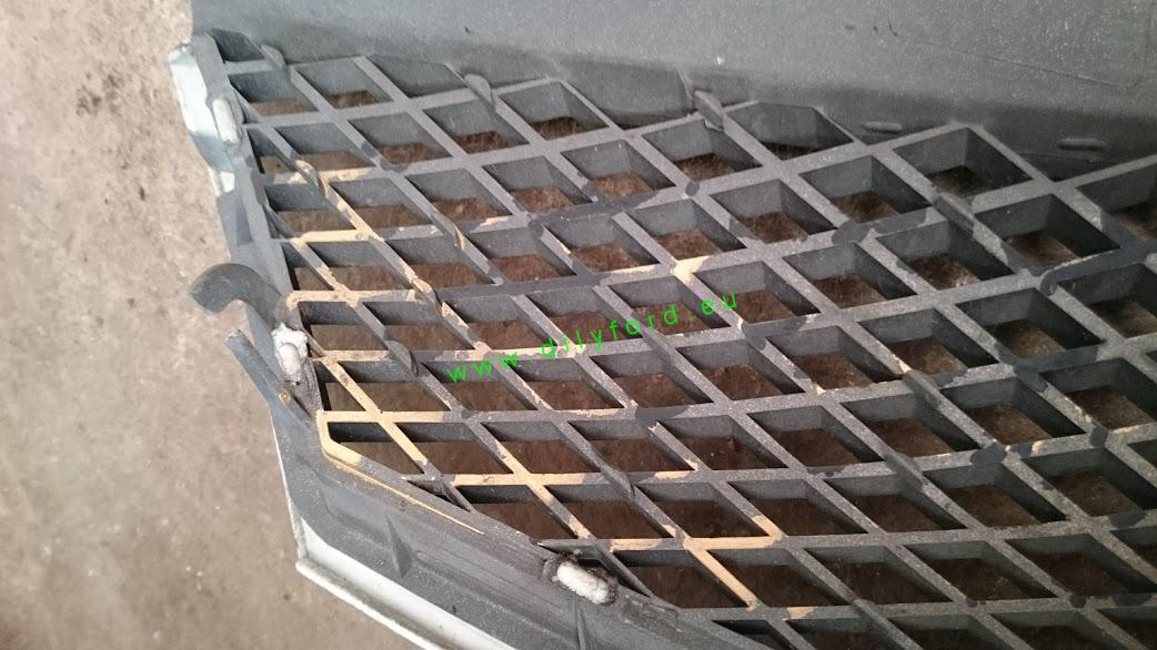 maska Mondeo III 01-03