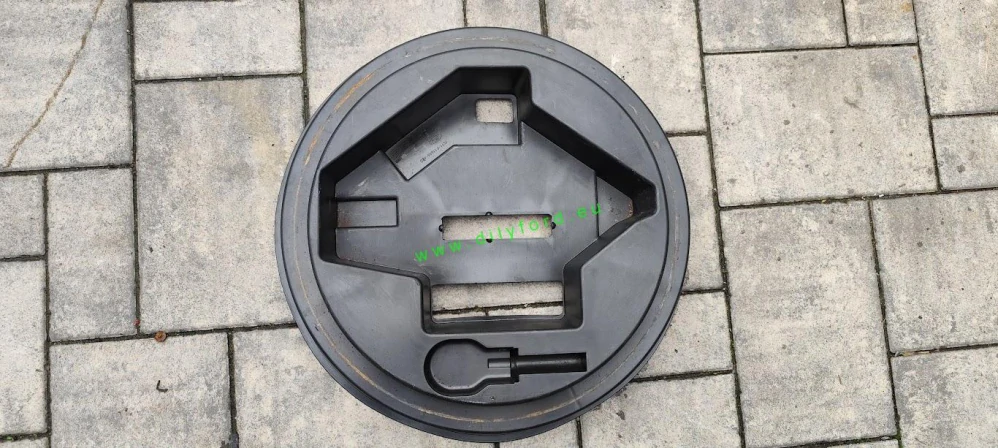 plast - rezerva hever 1S71F11406AD