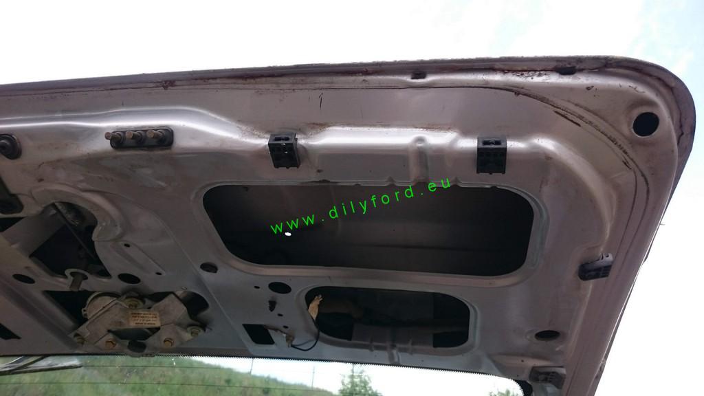 5. dveře Escort kombi 91-99