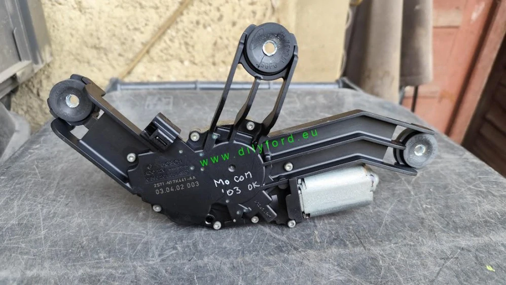 motorek zadní stěrač Mondeo MkIII combi