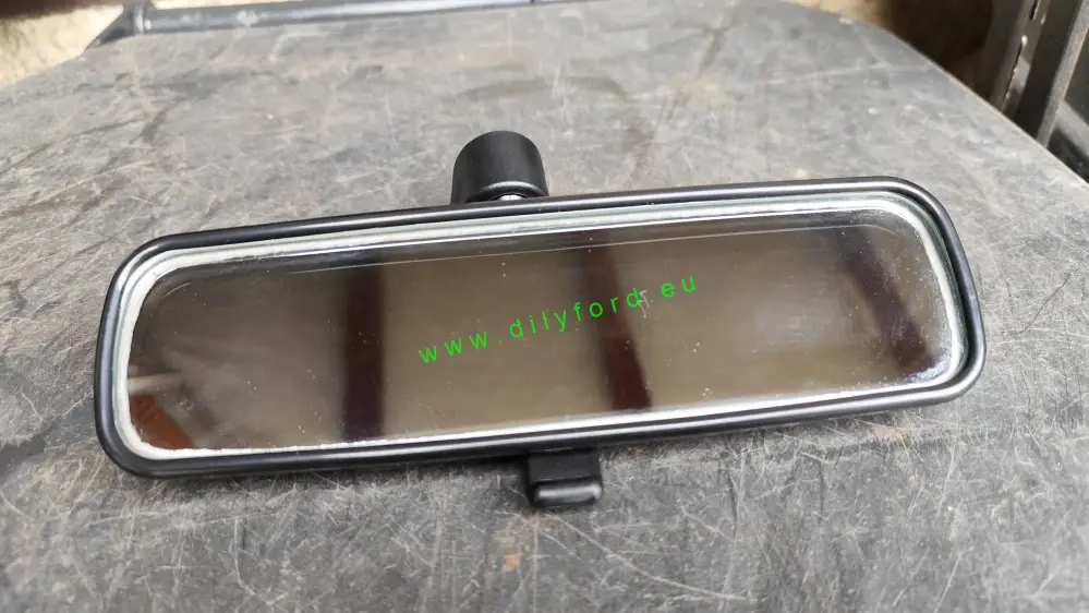 zpětné zrcátko vnitřní FoI