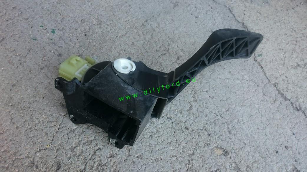 plynový pedál Focus I 98AB-9F836-AE